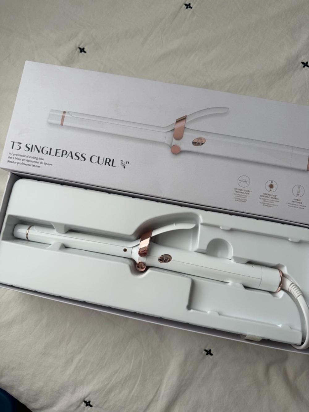 T3 Curling iron - Picture 6 of 15